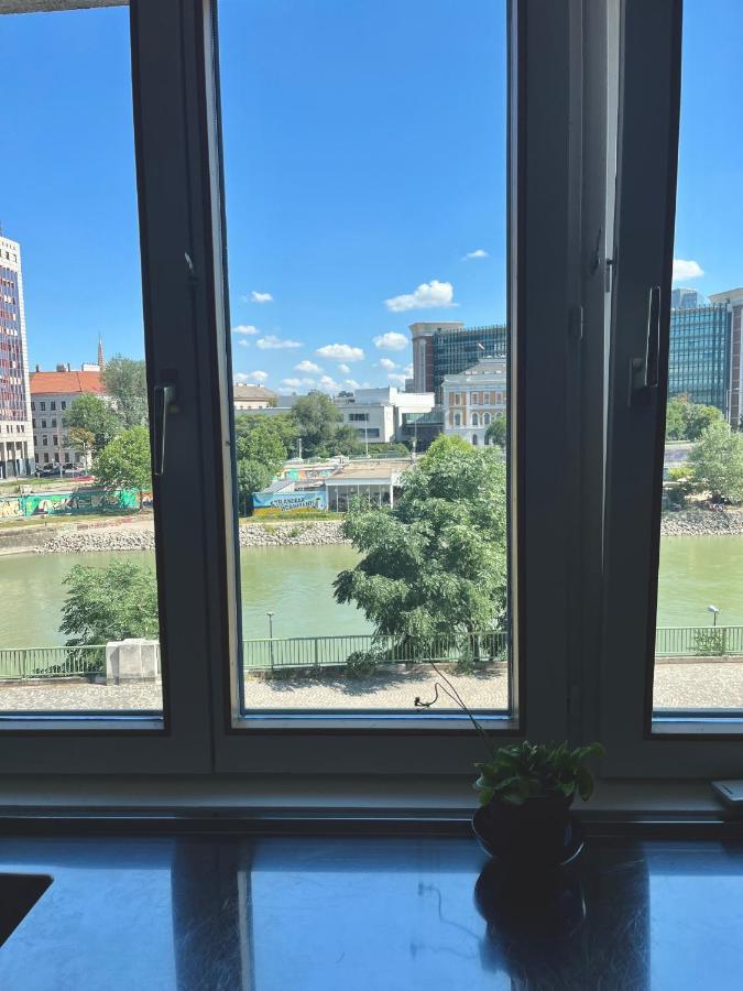 Apartment With A Musical Soul - Leopoldstadt Вена Экстерьер фото